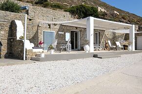 3 Paros All Season Villas