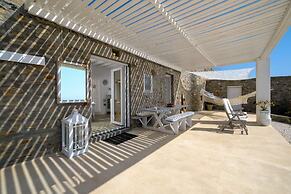 3 Paros All Season Villas