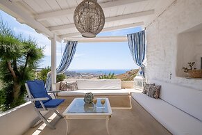 3 Paros All Season Villas