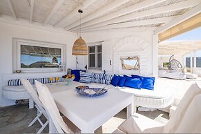 3 Paros All Season Villas