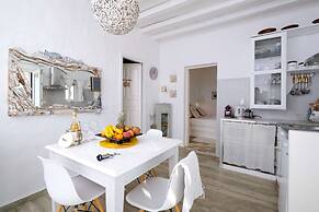 3 Paros All Season Villas