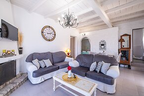3 Paros All Season Villas