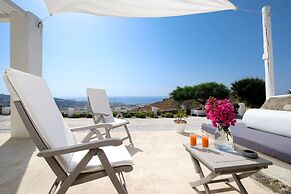 3 Paros All Season Villas