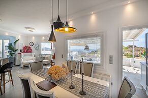 3 Paros All Season Villas