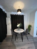 Gms Luxury House in Chatham