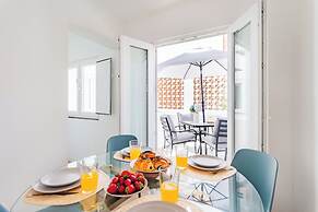 Seaside Modern Flat I Historical Cascais