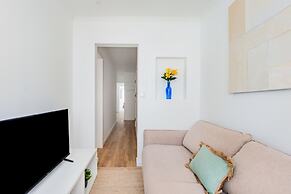 Seaside Modern Flat I Historical Cascais