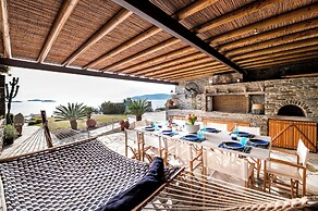 Ifigeneia Luxury Villas