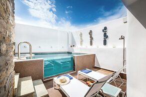 Ifigeneia Luxury Villas