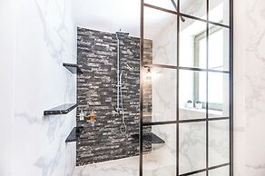 Ifigeneia Luxury Villas