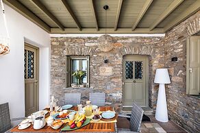 Ifigeneia Luxury Villas