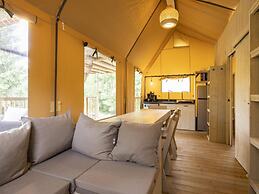 Scenic Glamping in Ardennes