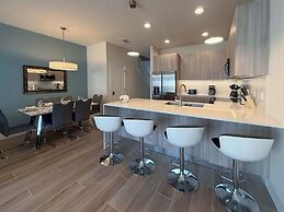 Upstay Tranquility Townhome w Private Pool