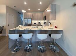 Upstay Tranquility Townhome w Private Pool