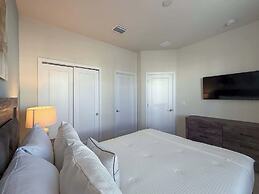 Upstay Tranquility Townhome w Private Pool