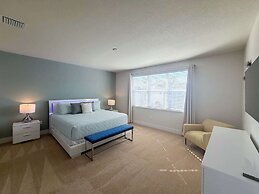 Upstay Tranquility Townhome w Private Pool