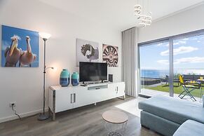Aqui H Casa by Atlantic Holiday
