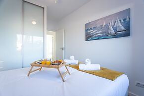 Aqui H Casa by Atlantic Holiday