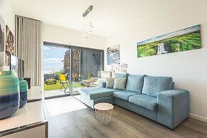 Aqui H Casa by Atlantic Holiday