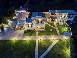 Corfu Liostasi Villa Thalassa Poolside Luxury Gem