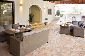 Casa Ankilena Corfu Garden Haven