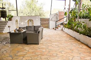 Casa Ankilena Corfu Garden Haven