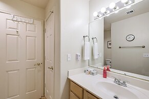 Near Hiking: Condo w/ Pool & Tennis in Phoenix!