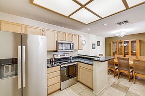 Near Hiking: Condo w/ Pool & Tennis in Phoenix!