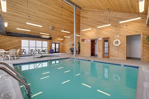 4 Mi to Dtwn Gatlinburg: Condo w/ Pool Access