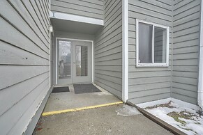 4 Mi to Dtwn Gatlinburg: Condo w/ Pool Access