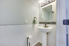 10 Mi to Flagler Beach: Pet-friendly Home w/ Pool