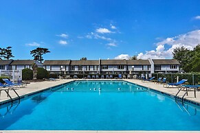 1 Mi to Ocean: Condo in North Myrtle Beach