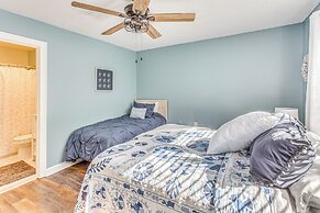 1 Mi to Ocean: Condo in North Myrtle Beach