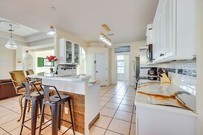 9 Mi to Flagler Beach: Home w/ Pool & Lanai!