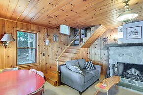 Dock, Beach, Views: Rustic Green Lake Cottage