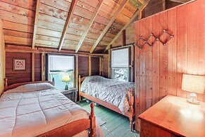 Dock, Beach, Views: Rustic Green Lake Cottage