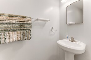 Dock, Beach, Views: Rustic Green Lake Cottage