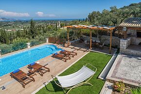 Villa Clairy 3-bedroom Villa With Private Pool