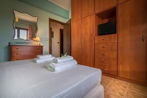 Villa Clairy 3-bedroom Villa With Private Pool