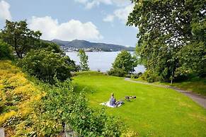 Cozy Studio in Bergen Center