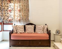 The Owl House Near Chania City Centre