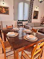 Skandalis Apartments With Pool