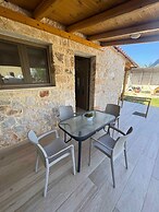 Skandalis Apartments With Pool