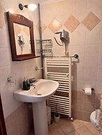 Skandalis Apartments With Pool