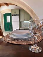 Skandalis Apartments With Pool