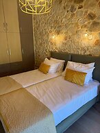 Skandalis Apartments With Pool