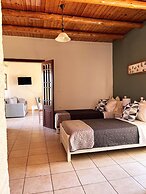 Skandalis Apartments With Pool