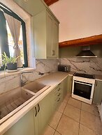 Skandalis Apartments With Pool