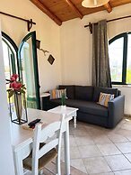 Skandalis Apartments With Pool