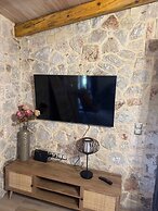 Skandalis Apartments With Pool